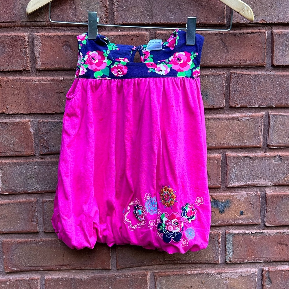 NWT Embroidery Bubble Dress